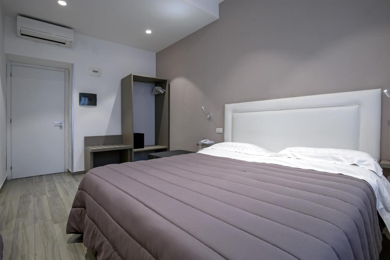 Triple Room,1197674788:JPEG