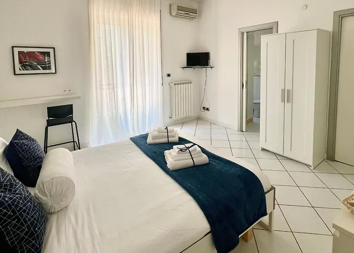 Suite 84 Holiday Home A Pochi Minuti Dalla Stazione